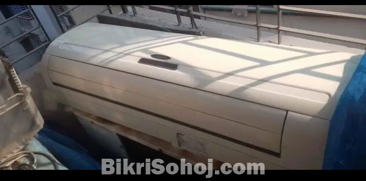 2 TON Unitech AC বিক্রি হবে nakhalpara